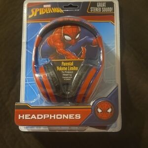 Spider-Man Kids Headphones with Volume Limiter